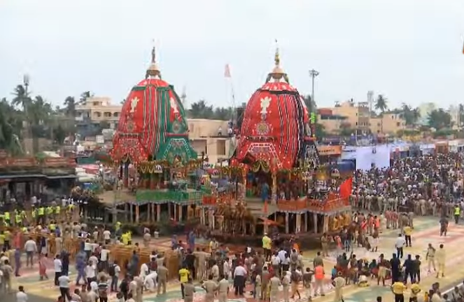 Devotion Fills Puri as Balabhadra and Subhadra&rsquo;s Chariots Complete Another Milestone in Rath Yatra Journey